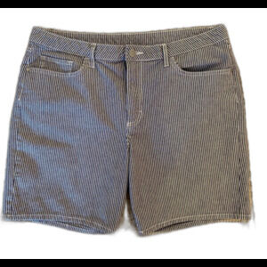 Lee Riders Mid Rise Womens Shorts Plus Size ? 14 Casual Blue White Pinstriped